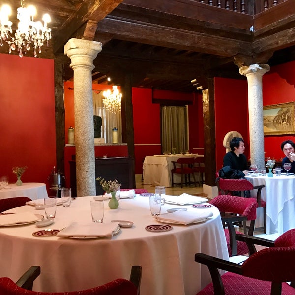 Foto scattata a Adolfo Restaurante | Casa Urbana da Alvaro L. il 11/20/2016