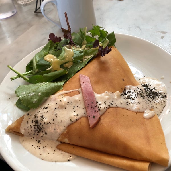 Photo taken at Sweet Paris Creperie by Andres C. on 1/1/2018