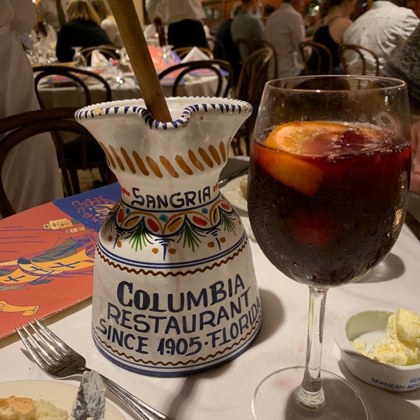 Das Foto wurde bei Columbia Restaurant von Andres C. am 10/8/2019 aufgenommen