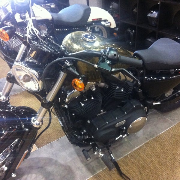 Foto tomada en Peterson&#39;s Harley-Davidson of Miami  por eduardo g. el 5/11/2013