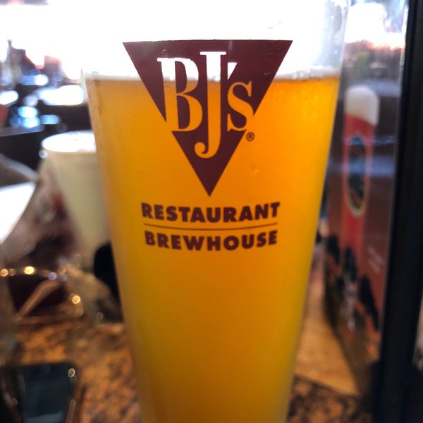 Photo prise au BJ&#39;s Restaurant &amp; Brewhouse par Travis le7/5/2018