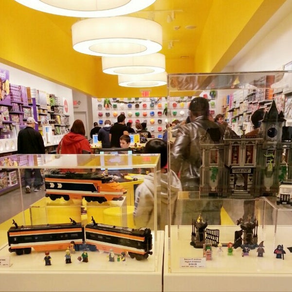 Lego 2025 northshore mall