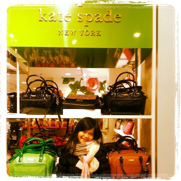Kate Spade New York Outlet - Wrentham, MA
