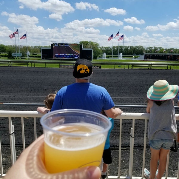Das Foto wurde bei Arlington International Racecourse von Jacob B. am 5/26/2018 aufgenommen