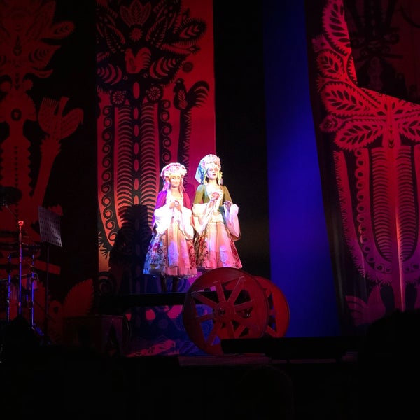 Photo taken at Театриум на Серпуховке п/р Терезы Дуровой by Svetlana on 12/21/2019