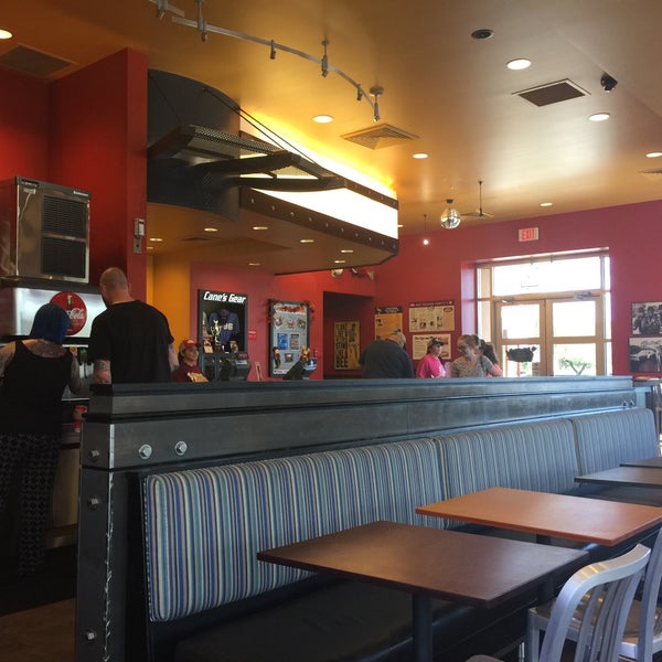 Photo taken at Raising Cane&#39;s Chicken Fingers by Robyn S. on 9/6/2015