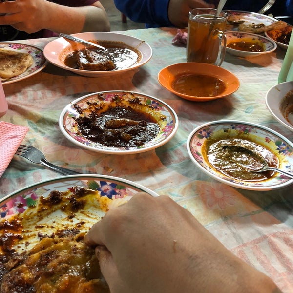 Foto Di Roti Canai Dapur Arang Tangga Batu Restoran Asia Foto Diambil Di Roti Canai Dapur Arang Tangga Batu Oleh Azizul A Pada 9