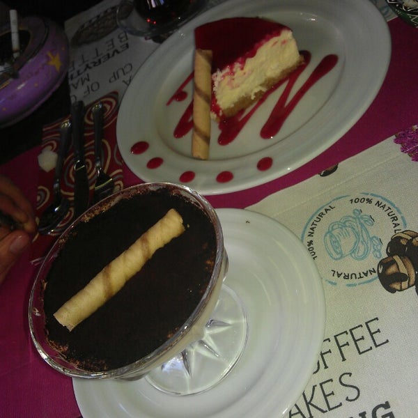 8/30/2014にEbru A.がPikap Cake Cafe Atölyeで撮った写真