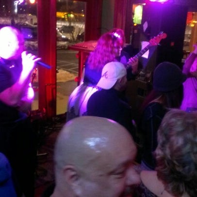 Foto scattata a Mo&#39;s Irish Pub da IN the Loop T. il 1/5/2013