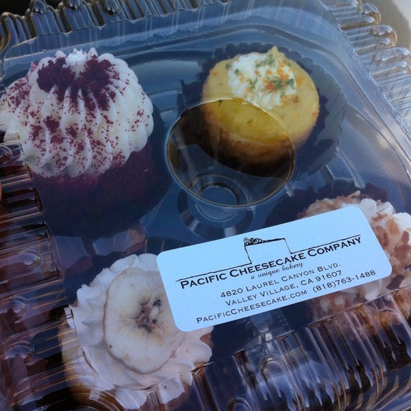 Foto scattata a Pacific Cheesecake Company da Chris L. il 9/15/2013