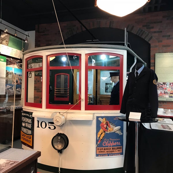 Foto diambil di San Francisco Railway Museum oleh Chris L. pada 11/9/2018