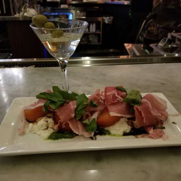 The burrata and prosciutto was phenomenal. The drinks were excellent. I love the atmosphere.