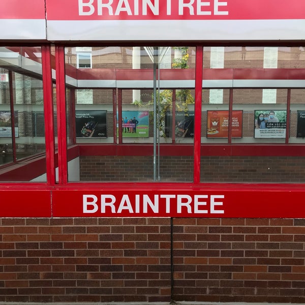 Fotos en MBTA Braintree Station Estación de metro en Braintree