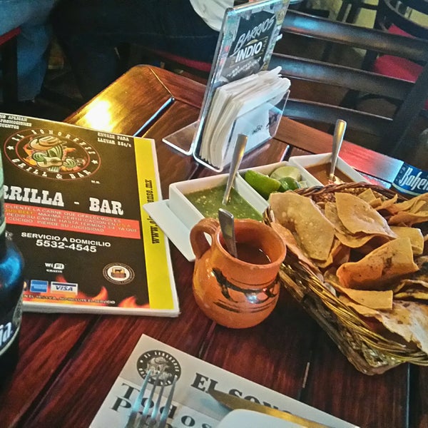 Foto tirada no(a) El Sonorense Grill &amp; Bar por JoCrra em 10/30/2016