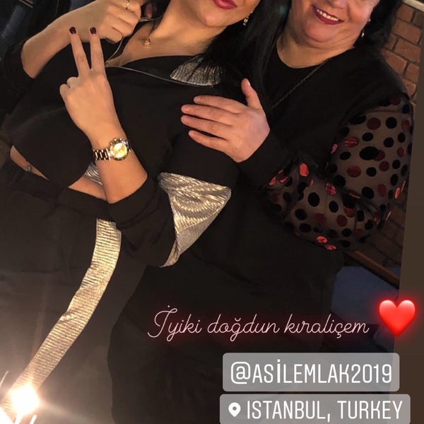 Photo taken at Cafe Hollywood by Özlem Ş. on 1/29/2020