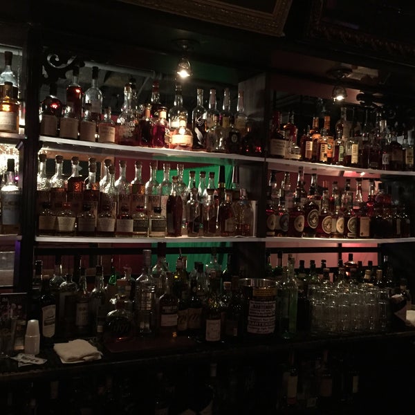 12/9/2015にBrett C.がStache, 1920&#39;s Drinking Den &amp; Coffee Barで撮った写真