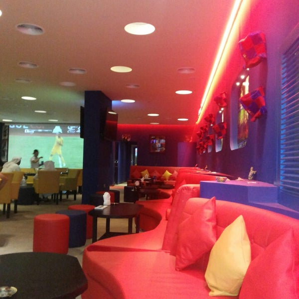 รูปภาพถ่ายที่ Villa Barcelona Cafe โดย Abubaker k. เมื่อ 9/3/2013