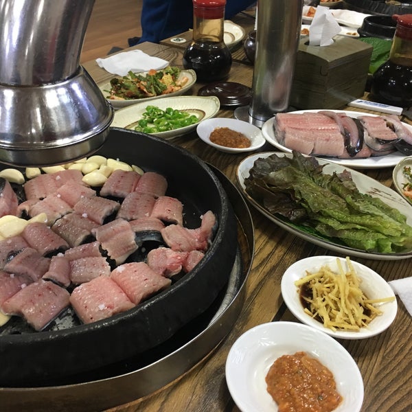 장룡수산 - 해산물 전문점에서의 사진