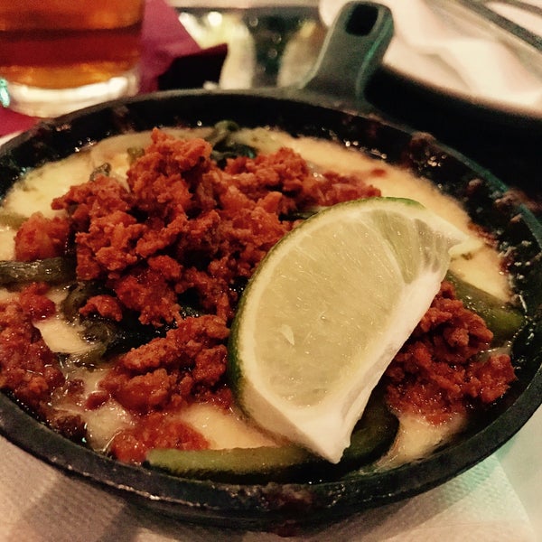 1/1/2017 tarihinde Nick C.ziyaretçi tarafından El Paso Restaurante Mexicano'de çekilen fotoğraf