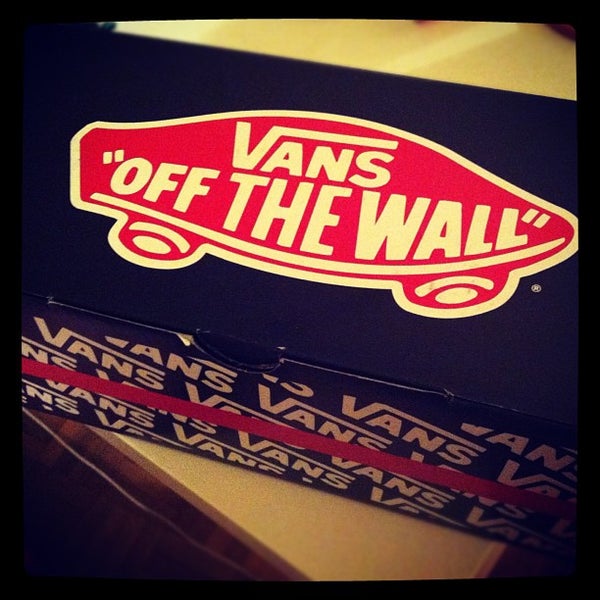 Vans - Sol - Calle de la Montera 43