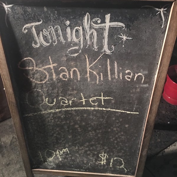 7/31/2018 tarihinde Stan K.ziyaretçi tarafından 55 Bar'de çekilen fotoğraf