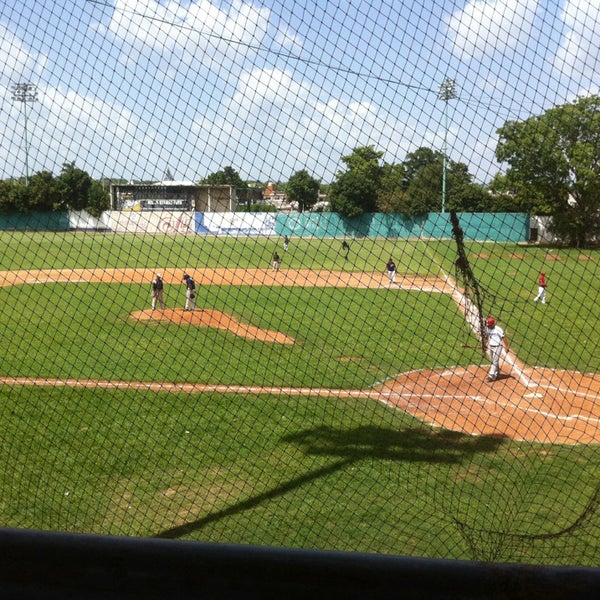 campo deportivo leandro dominguez campo deportivo leandro dominguez