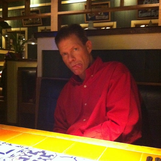Photo taken at Chili&#39;s Grill &amp; Bar by Mackenzie on 9/29/2012