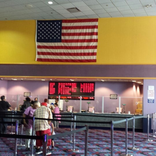 Jamaica Multiplex Cinemas 2003 ziyaretçidan 37 tavsiye'da fotoğraflar