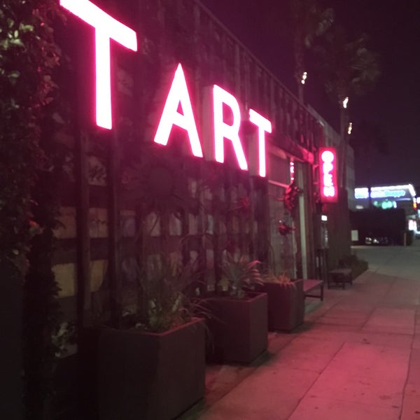 Photo taken at Tart by Atheer on 8/28/2016