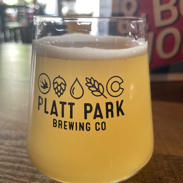 Photo taken at Platt Park Brewing Co by Andrew A. on 5/19/2022