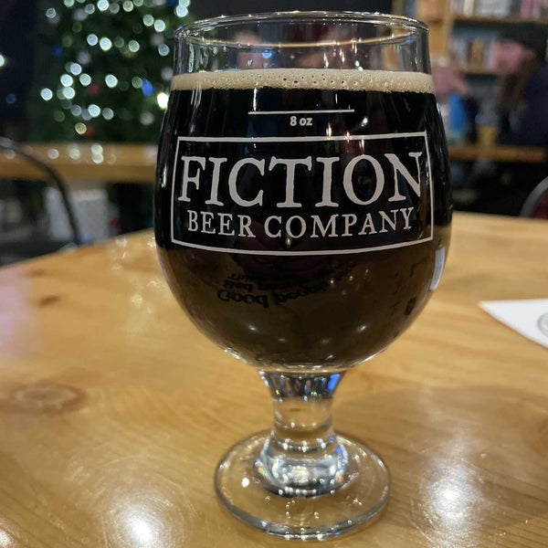 Photo taken at Fiction Beer Company by Andrew A. on 12/10/2021