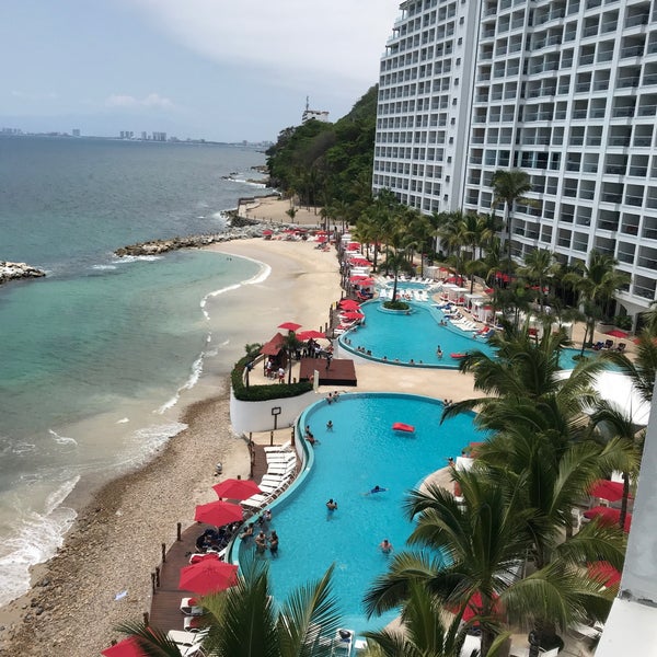 Снимок сделан в Hilton Vallarta Riviera All-Inclusive Resort пользователем Mauricio 6/20/2019