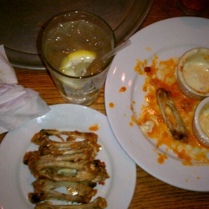 Photo taken at Lincoln Park Grill by LaDii M. on 7/25/2012