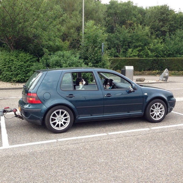 รูปภาพถ่ายที่ McDonald&#39;s โดย Pieter B. เมื่อ 7/19/2014