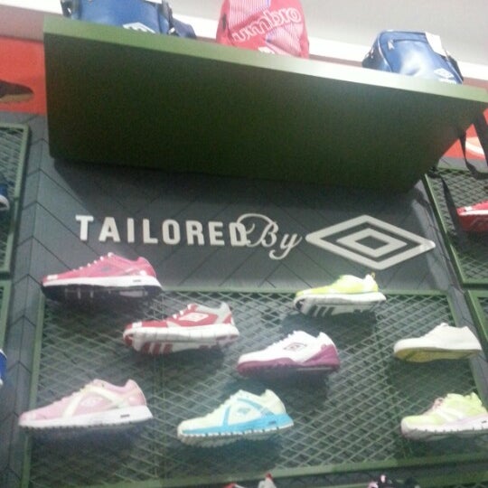 Магазин Umbro В Москве Медведково