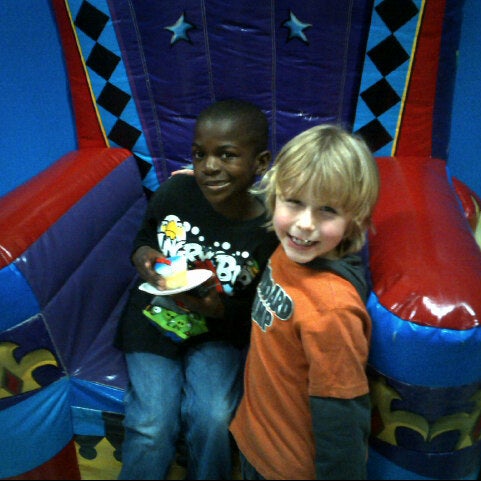 Photo taken at Pump It Up by Tom L. on 12/22/2012