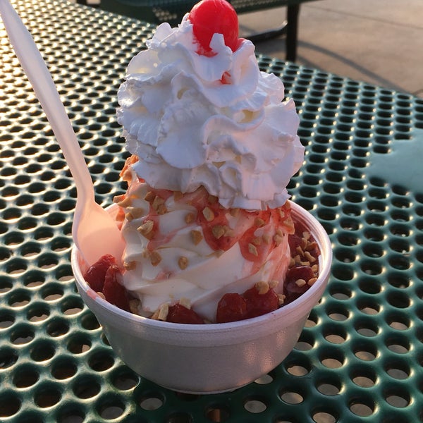 Scoops Temperance'de Dondurma Dükkanı