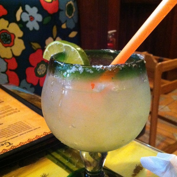 Foto tirada no(a) Mr. Tequila Mexican Restaurant por David G. em 7/20/2013