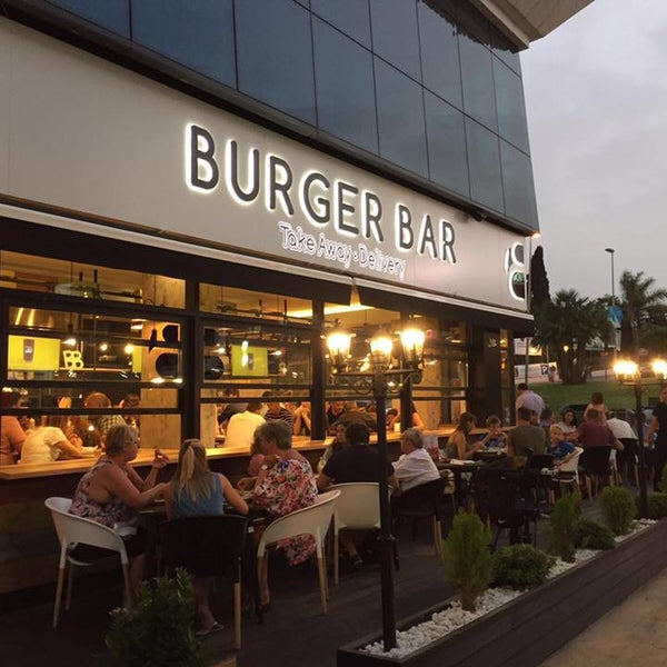 7/2/2017 tarihinde Burger Barziyaretçi tarafından Burger Bar'de çekilen fotoğraf