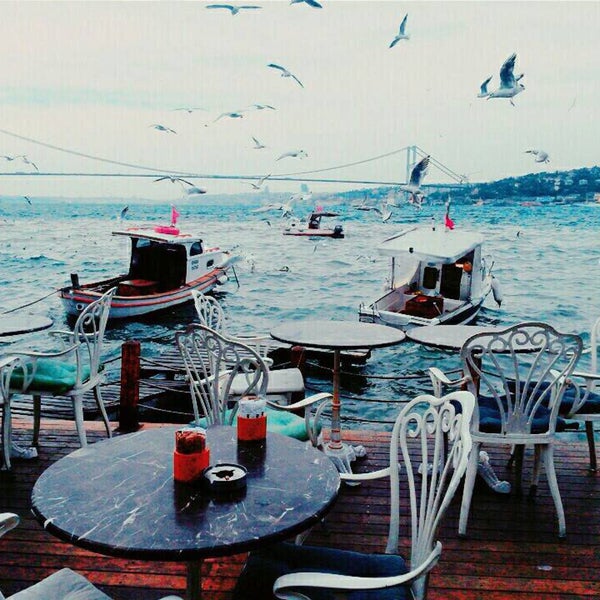 Photo taken at Boon Cafe &amp; Restaurant by Metehan Y. on 4/2/2016