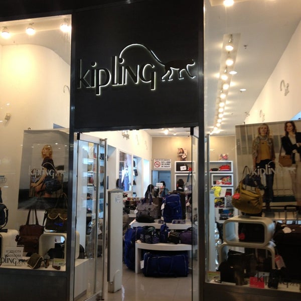 Tienda kipling cerca de mi shop
