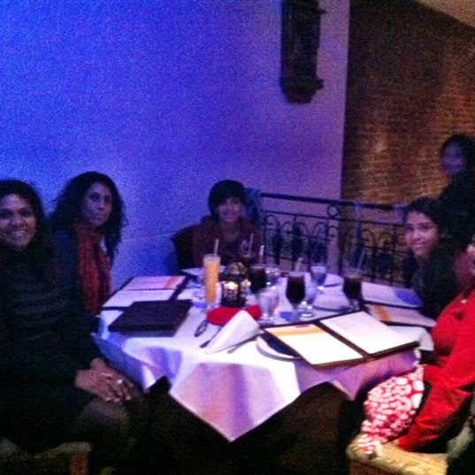 10/28/2012にClaudeがDarbar Fine Indian Cuisineで撮った写真