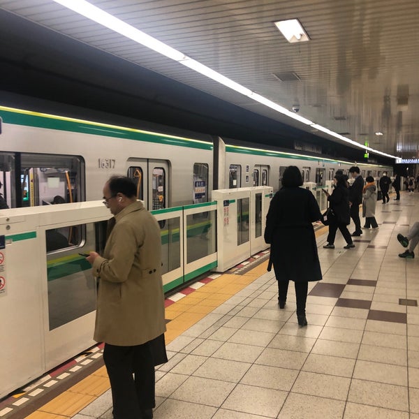 乃木坂駅 2番出口 六本木 東京 東京都 乃木坂駅 2番出口 六本木 東京 東京都