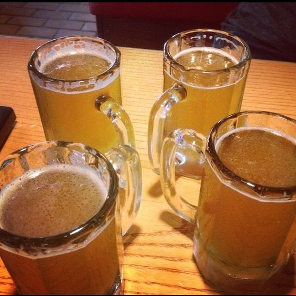 Photo taken at Chili&#39;s Grill &amp; Bar by Emily D. on 9/8/2014