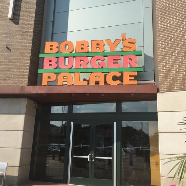 7/31/2017에 Emily D.님이 Bobby&#39;s Burger Palace에서 찍은 사진