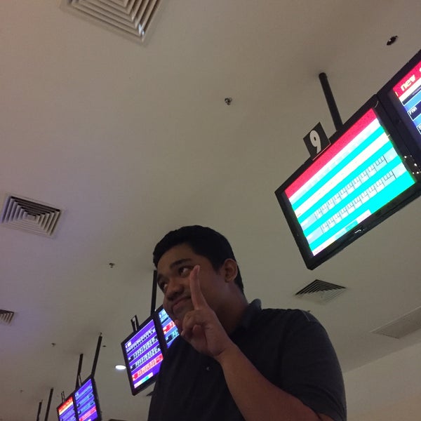 Pacific Bowling BP MALL 8 tips