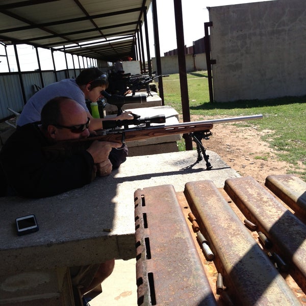 Canadian Gun Range - 51 visitors