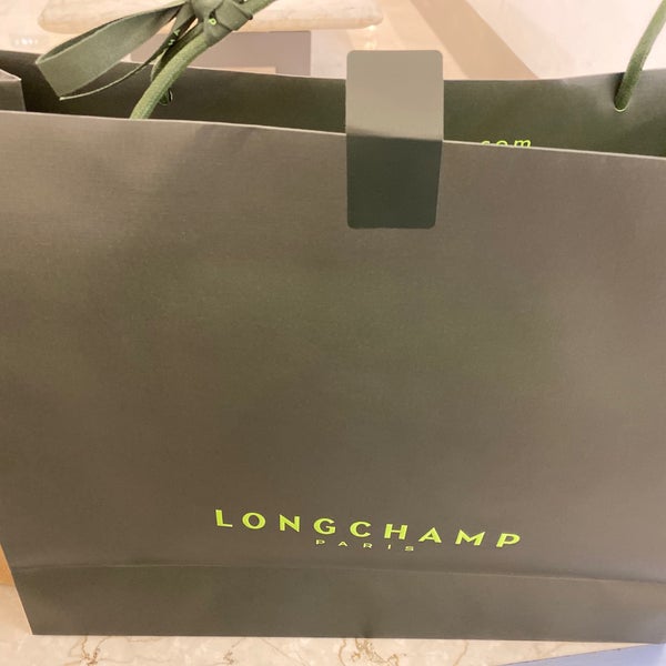 longchamp megamall