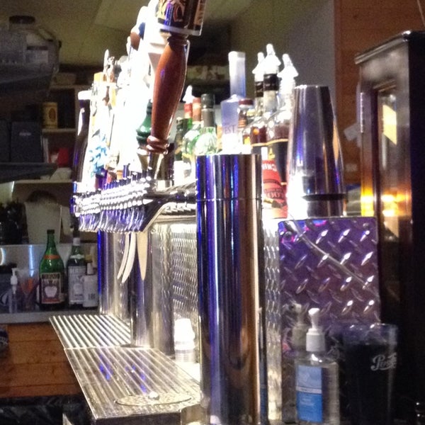 1/1/2014にJo K.がSloopy&#39;s Bar &amp; Grillで撮った写真
