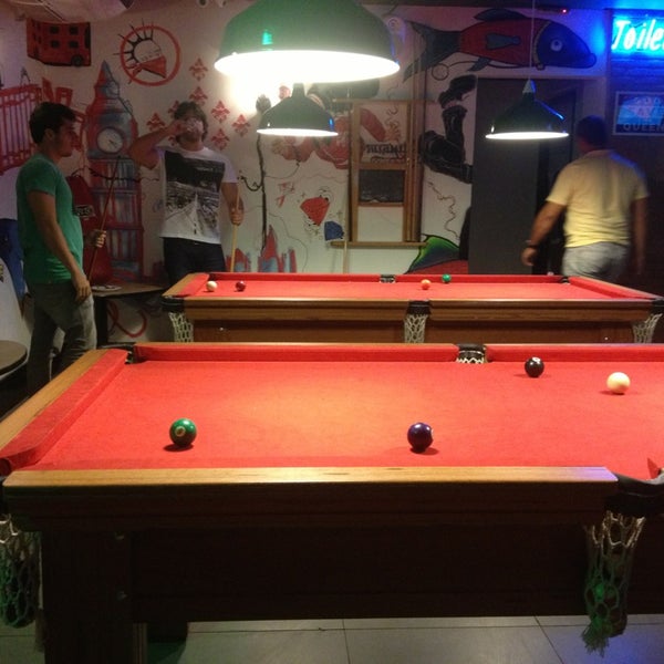 Foto tirada no(a) Underground Sports Bar por Camila A. em 7/20/2013